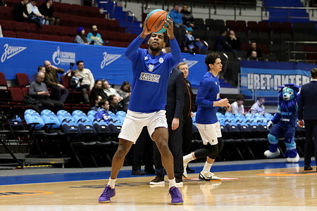 Dominic Jordan Artis (7) of Enisey seen in action during the VTB United League basketball match Regular Season between Zenit Saint Petersburg and Enisey Krasnoyarsk at kck Arena. Final score Zenit 106 : 56 Enisey