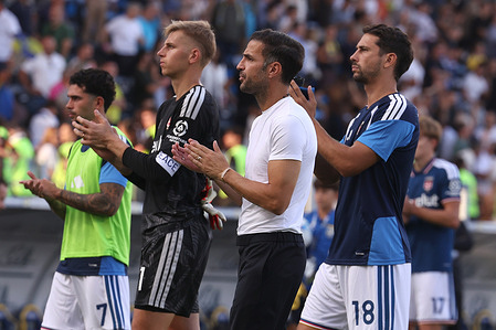 (L to R) Lucas Da Cunha, Jean Butez, Cesc Fabregas (Head Coach) and Edoardo Goldaniga (Defender) of Como 1907 greet fans on the stand at end of the Italian Serie A Enilive Championship 2026-2027 of the football match-day 5 between Frosinone Calcio and Como 1907 at Benito Stirpe Stadium. Final score; Frosinone 2-0 Como.