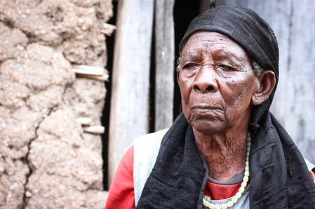 Zula Karuhimbi saved the lives of dozens of Tutsis in the Rwandan genocide, by pretending to be a witch to scare away Hutu genocidaires. (File photo: Zula Karuhimbi died in December, 2018.)