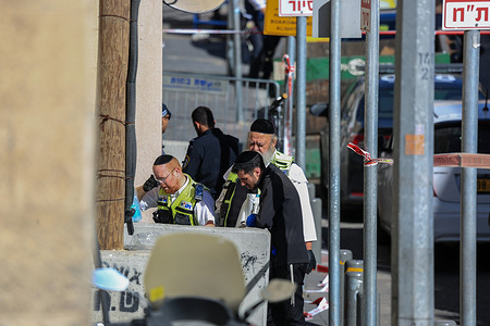 Israeli Security forces took intensive safety measures after 2 Israeli policemen were wounded in a knife attack at the Al-Sahira Gate of East Jerusalem. Two Israeli border police officers were injured in a stabbing attack in occupied East Jerusalem, police said. A police statement said the suspected attacker was shot dead.