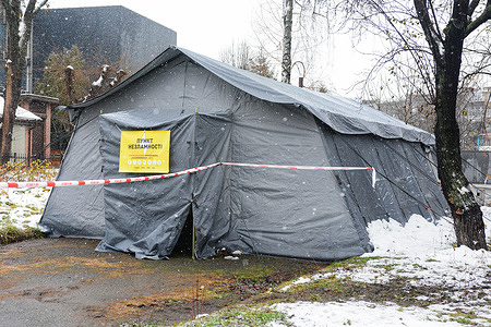 "Point of Invincibility", a special shelter equipped with heating and generators where citizens can come in case of long-term power outages seen in a park in Kyiv.