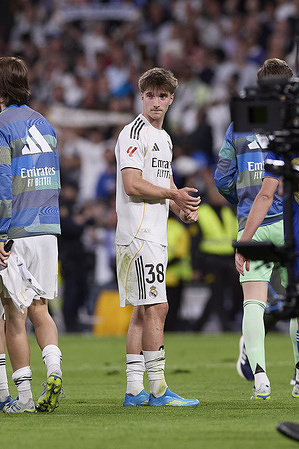 Cesar Palacios of Real Madrid CF is seen in action during the LaLiga EA Sports 2025/2026 week 36 football match between Real Madrid and Real Oviedo at Santiago Bernabeu stadium. Final score; Real Madrid CF 2:0 Real Oviedo