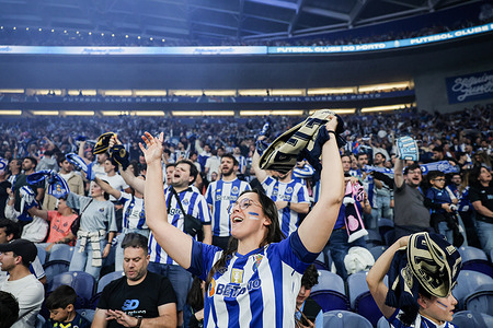FC Porto fans seen in action during the match between FC Porto and Famalicao at Dragao Stadium. Final Score: FC Porto 2 : 2 Famalicao.