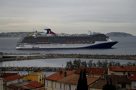 View as the liner Carnival Spirit cruise ship leaves the French Mediterranean port.