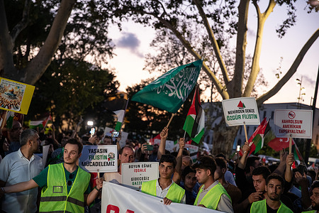 Palestinian supporters march from the Beyazit Mosque to the Hagia Sophia Square during the demonstration. The "Be a Light of Hope for Gaza" march for Palestine was organized by the Palestine Support Platform to draw the attention of the world public opinion against the attacks and blockade that Israel continues in Gaza.