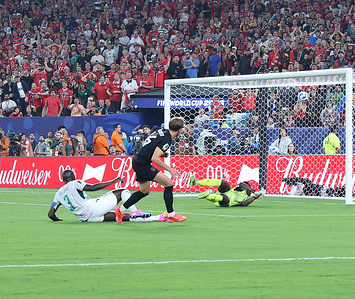 Marcus Holmgren Pedersen (No. 16) of Norway slots the ball past the Senegal goalkeeper to score during the FIFA World Cup 2026 Group I match between Norway and Senegal at MetLife Stadium, Norway 3 -2 Senegal