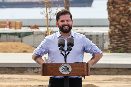 The President Gabriel Boric Font gives a speech during the visit to the works of Barón Park and the launch of the Summer Tourism season 2026. Chilean President Gabriel Boric Font leads the visit to the construction site of Parque Barón and launch of the Summer Tourism Season 2026.