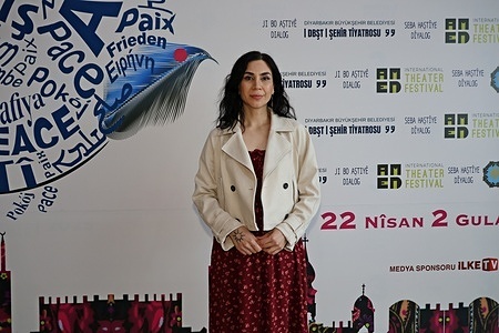 Kurdish actress Sakina Jir is seen at Sezai Karakoc Culture Center. Renowned Kurdish actress Sakina Jir performed at the 11th Amed International Theatre Festival, organized by the Diyarbakir Metropolitan Municipality and Amed City Theatre.