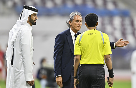 Roberto Mancini,(C) head coach of Al Sadd SC reacts during the Qatar Stars League match between Al-Arabi SC and Al-Sadd SC at Khalifa International Stadium. Final score Al Sadd SC 1 : 2 Al-Arabi SC.