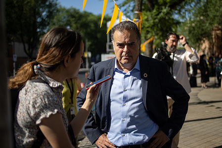 Juan Cuatrecasas, president of the National Association of Stolen Childhood (ANIR), speaks to the press in front of the Apostolic Nunciature in Spain, the Pope's residence during his visit to Madrid.