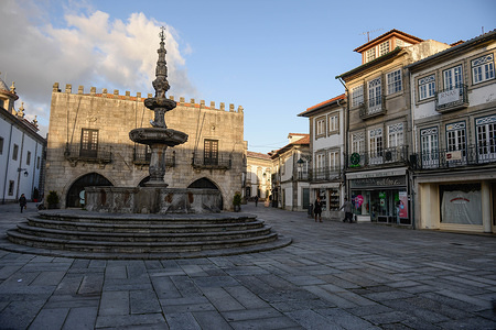 A general view of the Republic square at the old town. Viana do Castelo is rich in palaces emblazoned with coats of arms, churches and monasteries, monumental fountains and water features that constitute a wealth of heritage worth visiting. It is located on the banks of Lima river and borders the Atlantic Ocean.