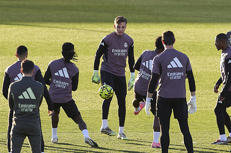 Sergio Mestre (C) of Real Madrid CF is seen in action during a training session at Ciudad Real Madrid, on the eve of the LaLiga EA Sports 2025/2026 week 25 football match between CA Osasuna and Real Madrid CF.