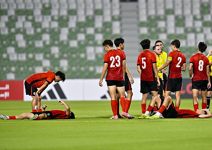 Players of Hong Kong, China reacts after the AFC U20 Asian Cup China 2027 Qualifiers match between Oman and Hong Kong, China, at Hamad bin Khalifa Stadium. Final score; Hong Kong, China 1 : 1 Oman Final score; Hong Kong, China 1 : 1 Oman