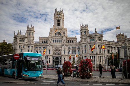 Panoramic view of the faÁade of the Cibeles Palace in Madrid.