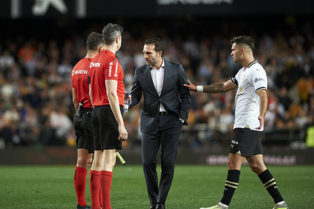 Ruben Baraja, coach of Valencia CF, in action during the La Liga EA Sport Regular Season Round 27 match between Valencia CF and Real Madrid at Mestalla Stadium. Final score: Valencia CF 2 - 2 Real Madrid
