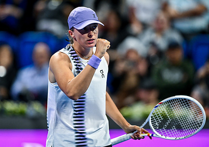 Iga Swiatek of Poland plays against Janice Tjen of Indonesia (Not seen) during their round of 32 match at the WTA Qatar TotalEnergies Open 2026 tennis tournament at the Khalifa International Tennis Complex. Iga Swiatek won against Janice Tjen 6-0,6-3.
  