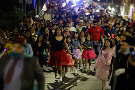 Dozens of people participate in the Carnival of Masks and Costumes on the eve of the Holy Week celebrations in the capital. Held annually on the eve of Holy Week, the Carnival of Masks and Costumes blends religious tradition with centuries-old cultural influences. According to the National Institute of Anthropology and History, the celebration was introduced to the Americas by Spanish and Portuguese colonizers in the 15th century and has roots in earlier pagan festivities now expressed through music, dance, theatrical performances, colorful costumes and traditional food. While its meaning differs across regions, the carnival broadly marks the start of Lent.