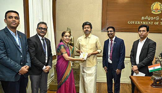 Tamil Nadu Chief Minister, C. Joseph Vijay (center-right) meets Reserve Bank of India (RBI) officials, RBI Tamil Nadu and Puducherry Regional Director Uma Shankar (center-left), General Manager R. Muthukumar, Deputy General Managers A. Sudhakar and V. Suresh Kumar, and Assistant General Manager K. Rajkumar at the Secretariat for discussions on regional banking, financial policy, and development initiatives in Tamil Nadu.