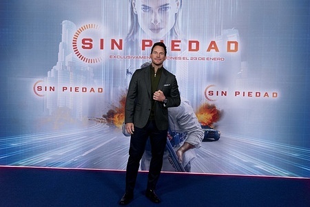 Chris Pratt attends the "Sin Piedad" (Mercy) Photocall at Four Seasons Hotel.
