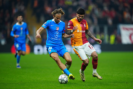 Marcos Llorente of Atlético de Madrid and Eren Elmalı of Galatasaray SK seen in action during the UEFA Champions League match between Galatasaray SK and Atletico de Madrid at Ali Sami Yen Sports Complex. Final score Galatasaray 1 : 1 Atletico de Madrid