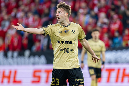 Sondre Liseth of Gornik seen during the Polish PKO BP Ekstraklasa League match between Widzew Lodz and Gornik Zabrze at Widzew Lodz Municipal Stadium. Final score; Widzew Lodz 0:0 Gornik Zabrze.