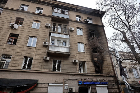 A residential building damaged as a result of a Russian drone attack on Preobrazhenskaya Street. According to local authorities, as a result of the Russian night attack, 35 people were injured, 12 of them were hospitalized. Damage also to residential buildings, initial mortgages, churches and energy facilities.