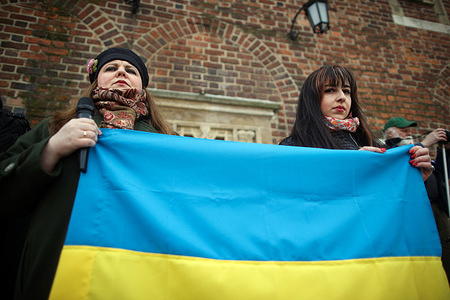 Two women hold a Ukrainian flag during the rally.
Since the beginning of Russia's aggression in February, people around the world have been uniting to show support for Ukraine. In Krakow, among many other demonstrations, a solidarity chain called 'Stand With Ukraine' took place.