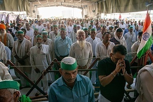 SOPA Images - Gallery - Khap Panchayat Meeting at Ghazipur border in ...