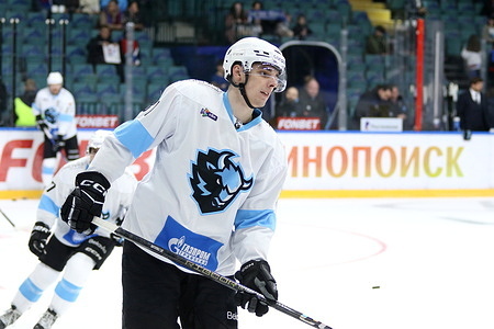 Vitaly Pinchuk (81) of Dinamo Hockey Club seen in action during the Hockey match, Kontinental Hockey League 2025/2026 between SKA Saint Petersburg and Dinamo Minsk at the Ice Sports Palace. (Final score; SKA Saint Petersburg 3:2 Dinamo Minsk).