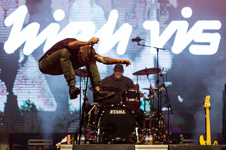 Graham Sayle of the British band High Vis plays a live set during the
first day of Primavera Sound Porto 2025 at Parque da Cidade.