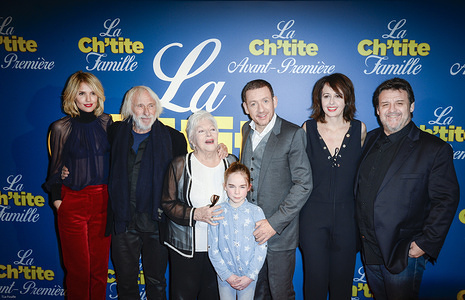 Actress and actors Laurence Arne, Pierre Richard, Line Renaud, Juliane Lepoureau, Danny Boon director, Valerie Bonneton and Guy Lecluyse at the premiere La Ch tite Famille at the cinema Gaumont Capucines in Paris.