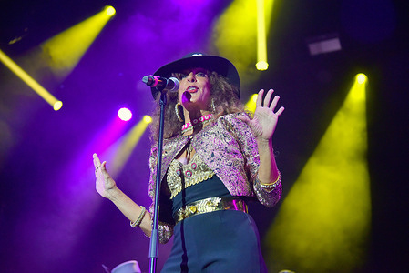 Spanish singer Rosario Flores performs live at the Jardins de Terramar in Sitges (Barcelona) before 2000 people and sings the most outstanding themes of her most recent record work from the album entitled "Té lo digo todo y no te digo na".