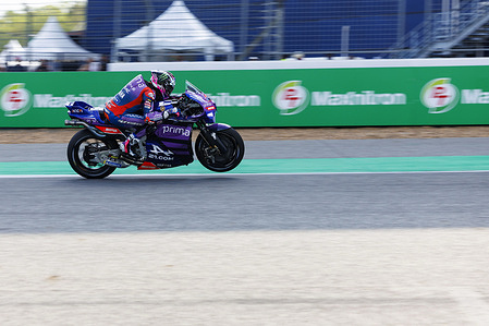 Number 43 Prima Pramac Yamaha MotoGP rider Jack Miller seen in action during the sprint race at the 2026 PT Grand Prix of Thailand.