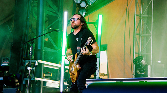 Eric Friedman of Creed performs at Rockin' Thunder in Edmonton.