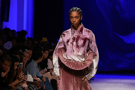 A model walks the runway during Alves/Goncalves fashion show at ModaLisboa Base, Lisbon Fashion Week in Lisboa.