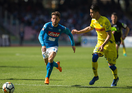 Dries Mertens of SSC Napoli in action during the Serie A football match between SSC Napoli and AC Chievo Verona at San Paolo Stadium.