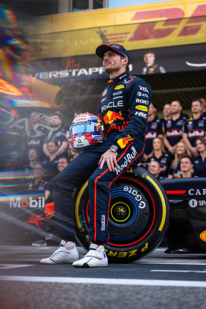 Oracle Red Bull Racing 1 Team's Dutch driver Max Verstappen in the pit lane for the team photo at the Formula 1 Abu Dhabi Grand Prix 2025.