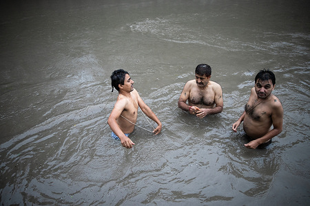 Devotees take a holy bath at Bagmati River.
Janai Purnima also known as the Sacred Thread festival or Rakshya Bandhan festival, Hindu men, especially the Brahmans and Chettris, perform their annual change of Janai, sacred threads worn across the chest or tied around the wrist and Purified by mantras. The thread is a symbol of protection.
