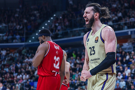 Tornike Shengelia #23 of FC Barcelona celebrates during Turkish Airlines EuroLeague 2025/26 Regular Season Round 30 game between EA7 Emporio Armani Milano and FC Barcelona at Allianz Cloud. Final score EA7 Emporio Armani Milan 87 | 84 FC Barcelona.