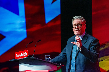 Keir Starmer at Labour Conference 2025 Following the end of the national conference season for the UK political parties the two traditional major parties have been left behind by the populist Reform UK right wing party. A wave of nationalism has been seen in the UK with flags being hoisted on lamp posts and anti immigration and far right protests held in major cities and outside hotels housing asylum seekers. Both the governing Labour party and the official opposition Conservative party have been accused of moving to the right wing with policies in an attempt to appease voters leaving for the right wing Reform UK party.