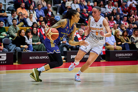 Gabby Williams of Fenerbahce Opet and Laura Quevedo of Spar Girona seen in action during the EuroLeague Women Basketball semi-final between Spar Girona (ESP) and Fenerbahce Opet (TUR) at Fontajau Pavilion. Final score Spar Girona 58 : 65 Fenerbahce Opet
