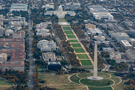 The U.S. Capitol and Washington Monument are seen along the National Mall. The U.S. government is in the 29th day of shutdown as Congress has failed to pass a budget and the House of Representatives remains out of session.