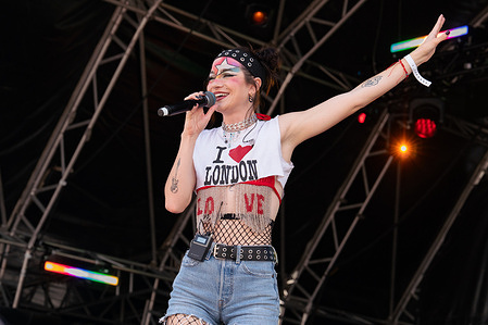 Singer, Maris Maddux-Ward seen performing live on the main stage at Pride in London 2026 festival. Pride in London 2026 at Trafalgar Square Main Stage.