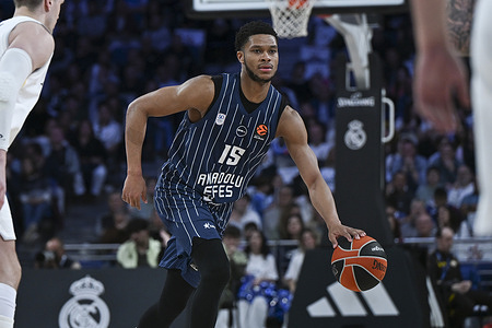 Pj Dozier of Anadolu Efes Istanbul during EuroLeague between Real Madrid and Anadolu Efes Istambul at Movistar Arena