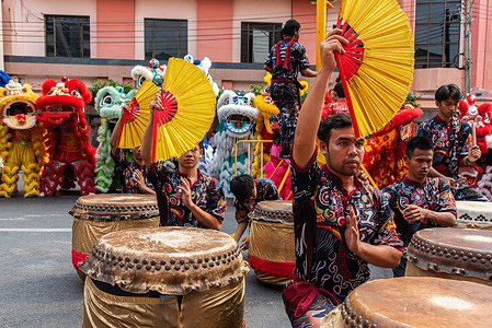 Dancers perform a Chinese fan dance during the Chinese Lunar New Year celebration at Chinatown in Bangkok. The Chinese Lunar New Year marked on 17 February 2026 and also marks the beginning of the Year of the Horse.