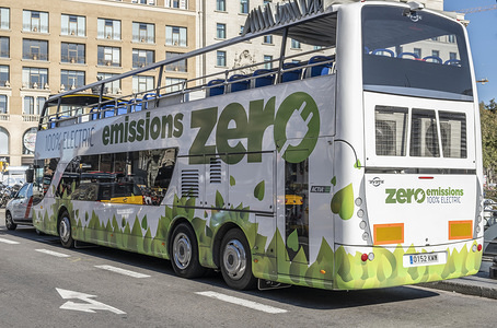 The 100% electric Ayats Electric bus dedicated to tourist routes in the city of Barcelona is seen in Plaza Catalunya during operational tests.
The city of Barcelona is hopping to have electricity powered buses to start running the tourist route later this year.