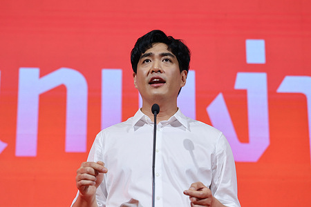 Chaiwat Sathawornwichit, deputy leader of the People's Party (PP), speaks during the official launch event at Samyan Mitrtown. The People’s Party has formally launched Chaiwat Sthavornvijit, also known as Joe, as its candidate for Bangkok governor, outlining a campaign focused on welfare expansion, lowering living costs, support for small businesses and anti-corruption.
