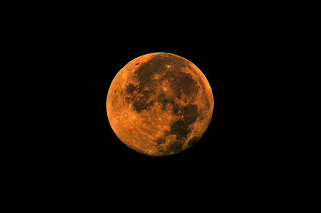 View of the Sturgeon Moon in Marseille.