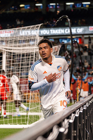 FC Cincinnati midfielder Evander da Silva Ferreira (10) seen in action during the Chicago Fire Vs FC Cincinnati at Soldier Field. Final Score Chicago Fire 2 : 3 FC Cincinnati