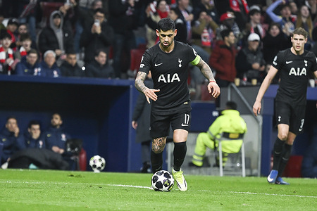 Cristian Romero of Tottenham Hotspur seen in action during the UEFA Champions League Round of 16 match between Atletico de Madrid and Tottenham at Metropolitano Stadium. Victory of the Atletico de Madrid 5-2